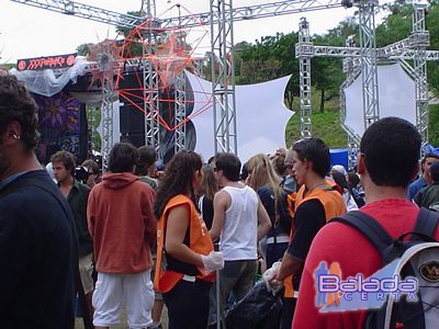 Balada: Fotos na Rave XXXperience