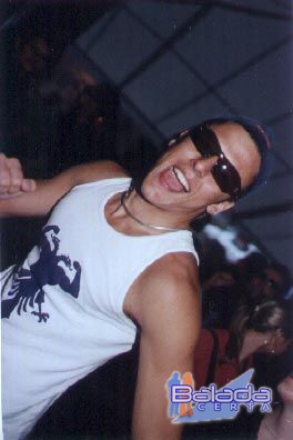 Balada: Galera curtindo na XXXperience