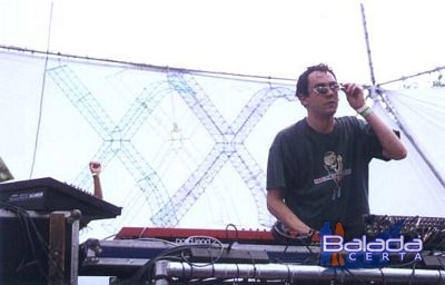 Balada: Fotos da Rave XXXperience - Juquehy Carnaval 2005