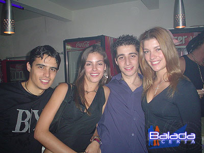 Balada: Fotos na Ibiza