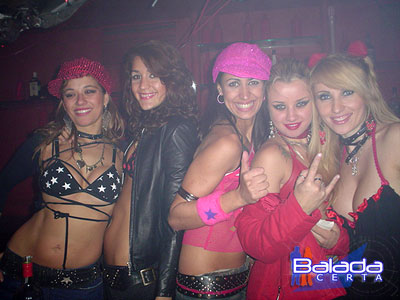 Balada: Fotos na Ibiza