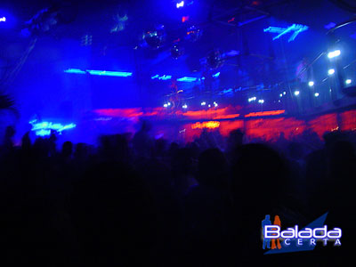 Balada: Fotos na Ibiza