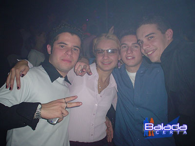 Balada: Fotos na Ibiza