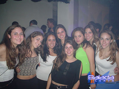 Balada: Fotos na Ibiza