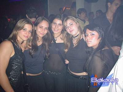 Balada: Fotos na Ibiza