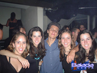 Balada: Fotos na Ibiza