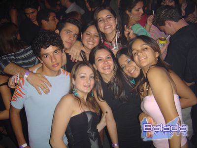 Balada: Fotos na Ibiza
