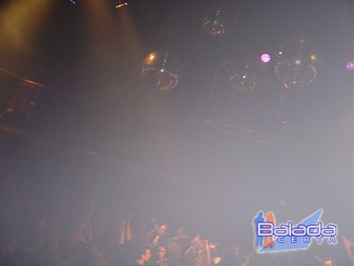 Balada: Fotos na Ibiza