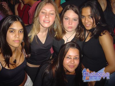 Balada: Fotos na Ibiza