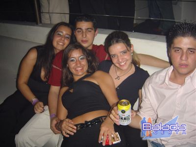 Balada: Fotos na Ibiza