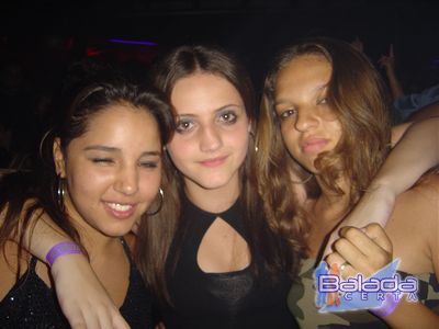 Balada: Fotos na Ibiza