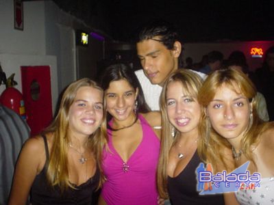 Balada: Fotos de sbado na Ibiza