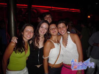 Balada: Fotos de sbado na Ibiza