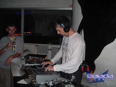 Balada: Fotos do Feriado na Ibiza