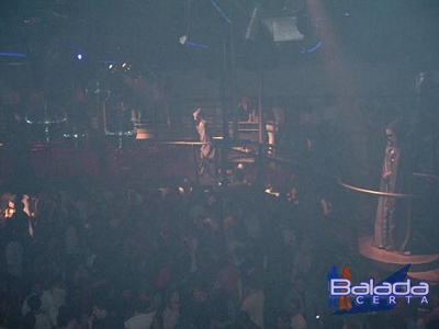 Balada: Fotos do Feriado na Ibiza