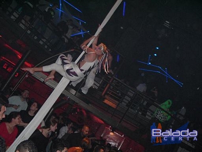 Balada: Fotos do Feriado na Ibiza