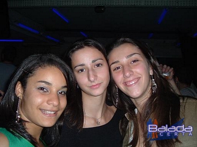 Balada: Fotos do Feriado na Ibiza