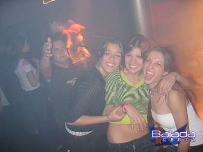 Balada: Fotos de Sexta na Ibiza