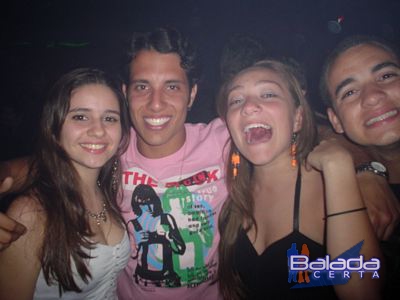 Balada: Fotos de Sexta na Ibiza