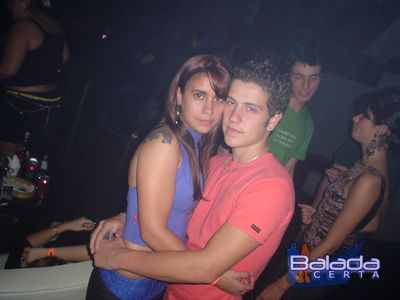 Balada: Fotos de Sexta-feira na Ibiza