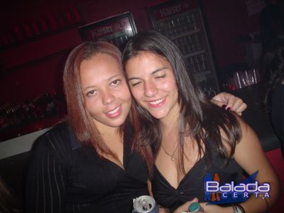 Balada: Fotos de Sexta-feira na Ibiza