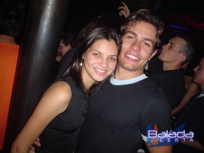 Balada: Fotos de Sexta-feira na Ibiza