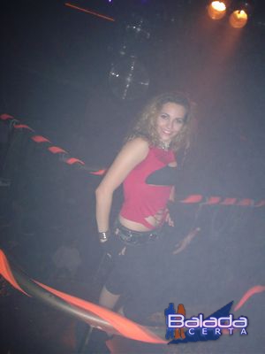 Balada: Fotos de Sexta-feira na Ibiza