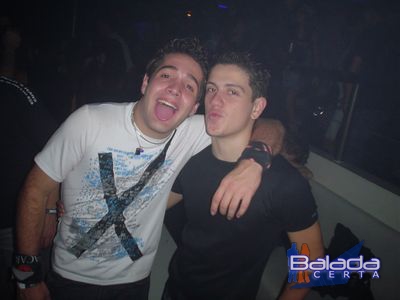 Balada: Fotos de Sexta-feira na Ibiza