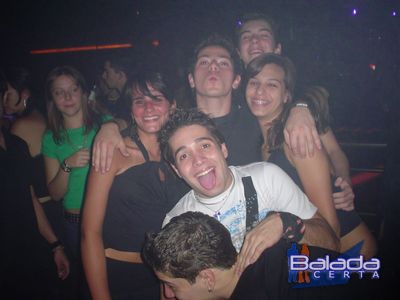 Balada: Fotos de Sexta-feira na Ibiza