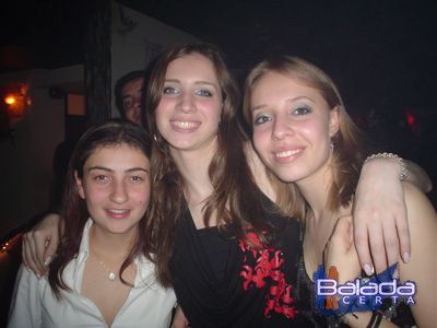 Balada: Fotos de Sexta-feira na Ibiza