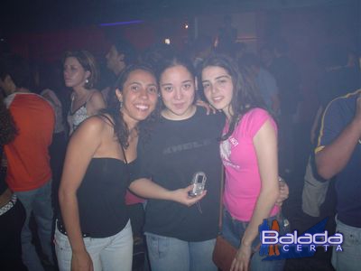 Balada: Fotos de Sexta-feira na Ibiza