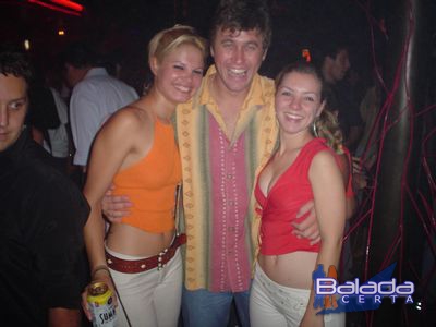 Balada: Fotos de Sexta-feira na Ibiza