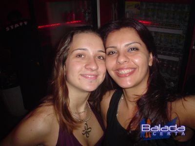 Balada: Fotos de Sexta-feira na Ibiza