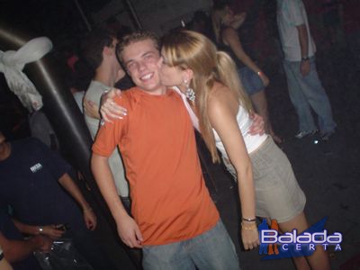 Balada: Fotos de Sexta-feira na Ibiza