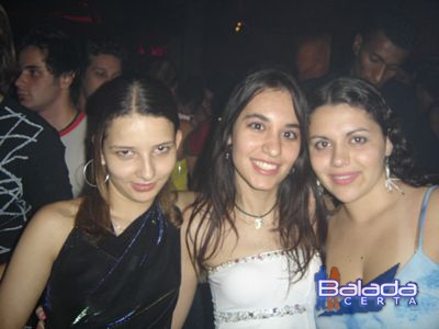 Balada: Fotos de Sexta-feira na Ibiza