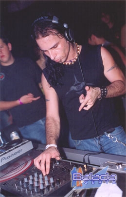 Balada: Fotos na Anzu - GROOVE ATTACK com Dj SKAZI
