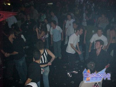Balada: Fotos na Anzu com Dj Skazi