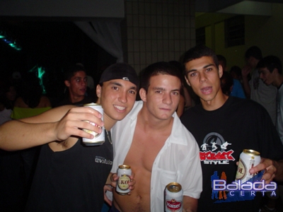 Balada: Fotos da festa Bixo Sede Zero no Clube Sirio Libans em Santos