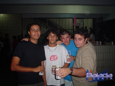 Balada: Fotos da festa Bixo Sede Zero no Clube Sirio Libans em Santos