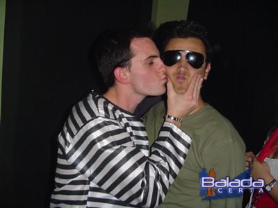Balada: Fotos de Sexta na Lemon Club
