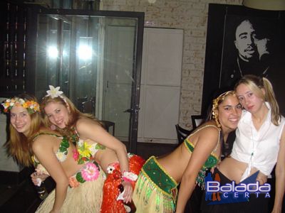 Balada: Fotos de Sexta na Lemon Club
