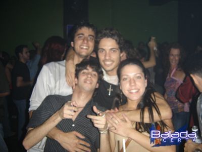 Balada: Fotos de Sexta-feira na Lemon