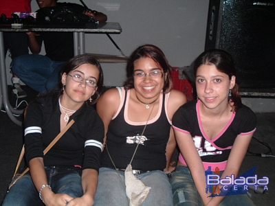 Balada: Fotos da Festa do Preto e Branco do Col�gio Universit�rio