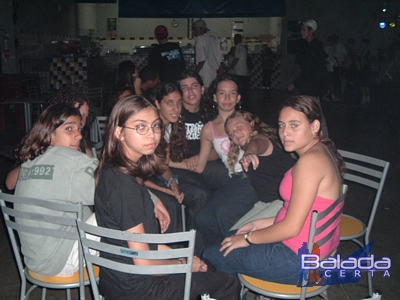 Balada: Fotos da Festa do Preto e Branco do Col�gio Universit�rio