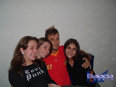 Balada: Paulinho Vilhena no Sbado do Avelinos SP for teens