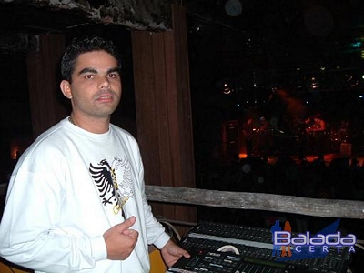 Balada: Fotos de Sbado no Avelinos SP for teens com Paulinho Vilhena