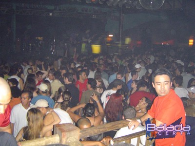 Balada: Fotos de Sbado no Avelinos SP