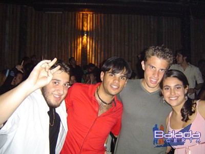 Balada: Fotos de Sbado no Avelinos SP