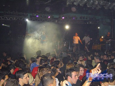 Balada: Fotos de Sbado no Avelinos SP