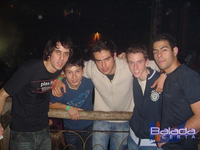 Balada: Fotos de Sbado no Avelinos SP